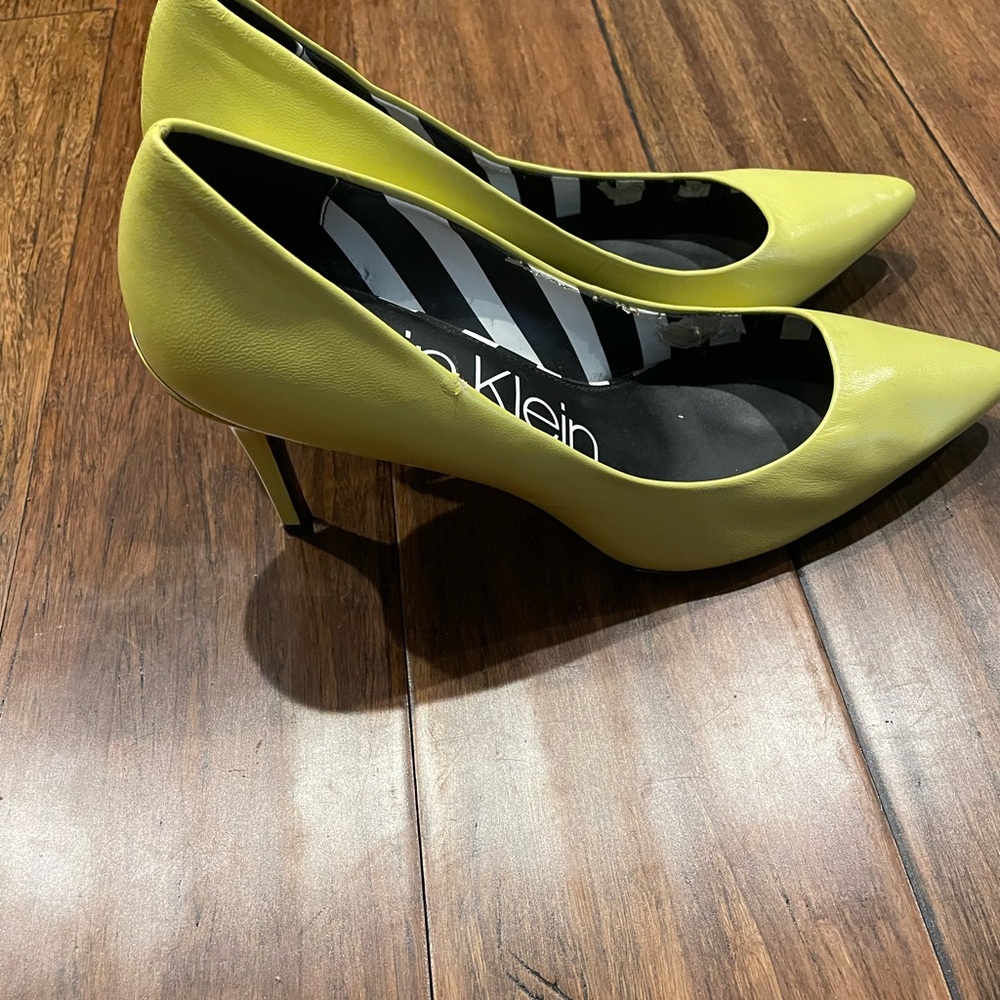 Calvin Klein Neon Stilleto Heels - Picture 7 of 7